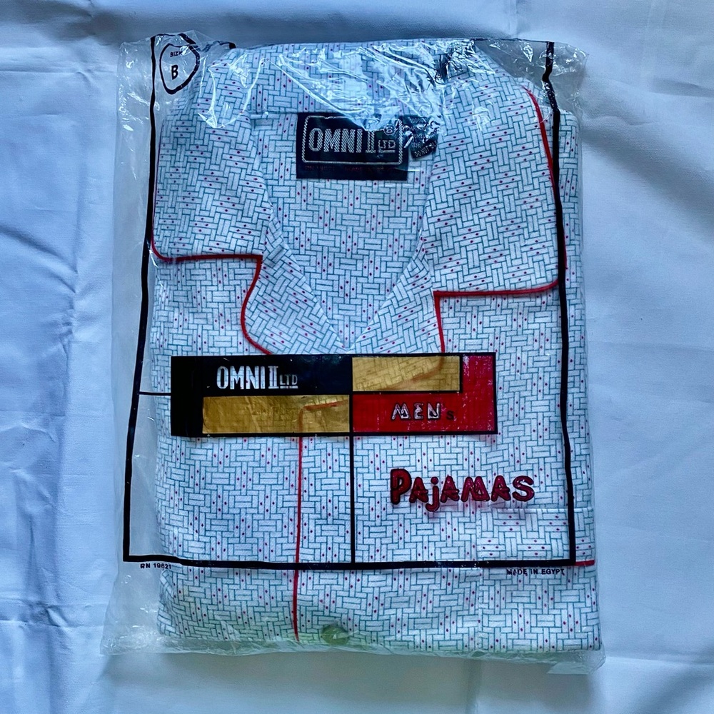 Omni ll LTD Vintage New Old Stock Men’s Pajamas Atomic Age Design (pre-barcode)